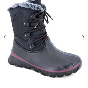 NIB Jambu Flurry Boots